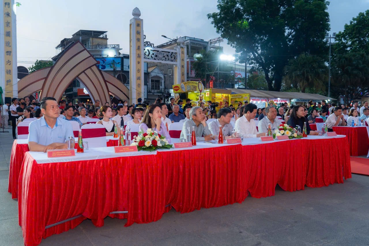 Lễ khai mạc kinh đô ẩm thực Huế 2025