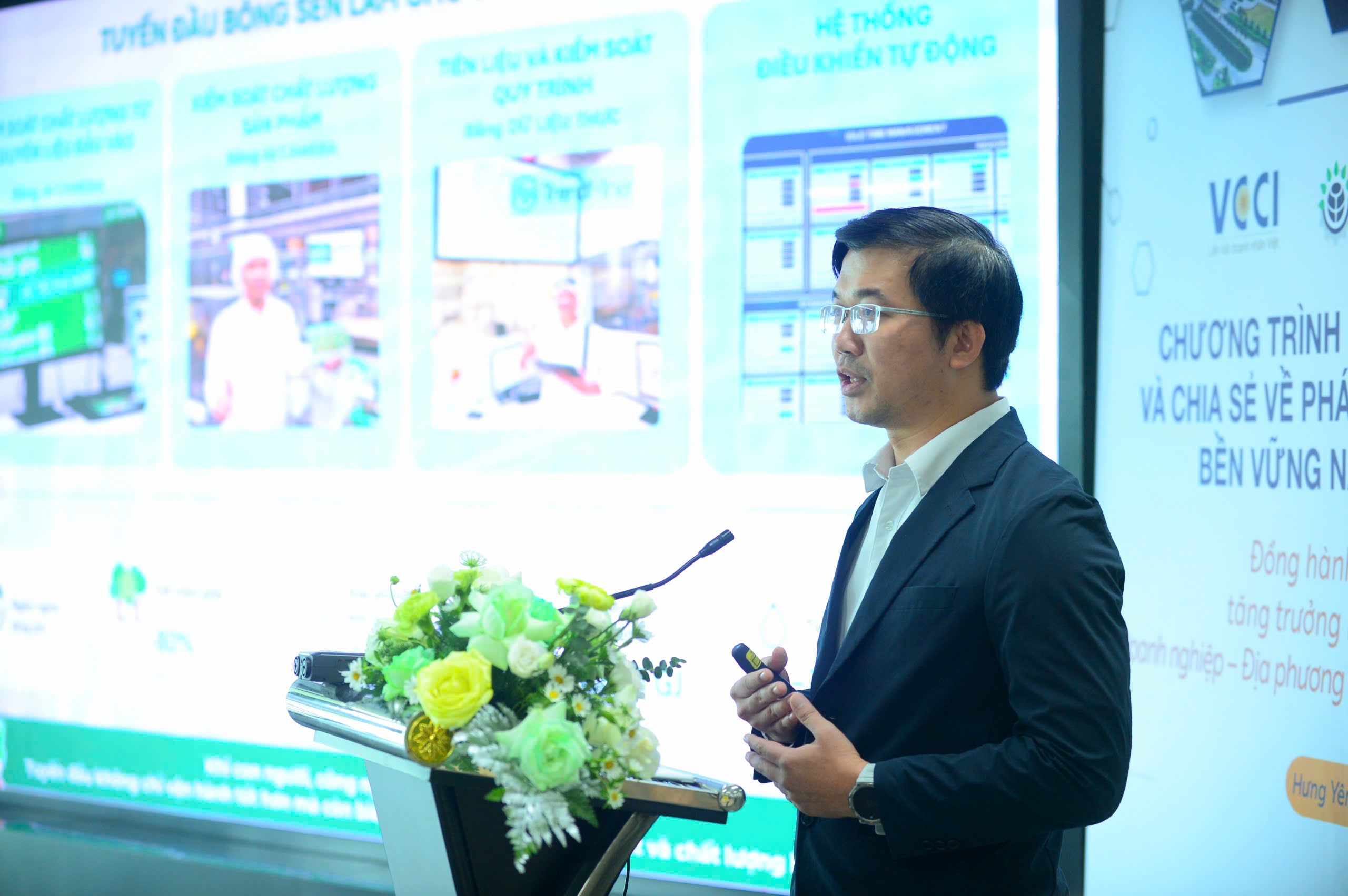 Giám đốc nhà máy Nestlé Bông Sen, Ông Đậu Văn Hoàn chia sẻ hành trình hiện thực hóa tầm nhìn trở thành “công ty toàn cầu gắn