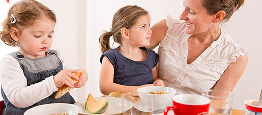 Dinh dưỡng, sức khoẻ và sống vui khoẻ