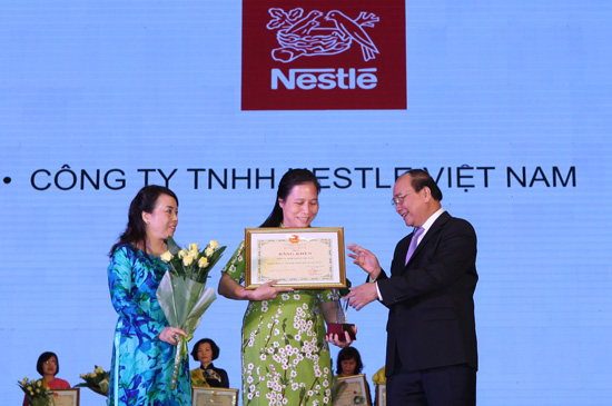 Nestlé Milo và Maggi đoạt giải Thương hiệu vàng thực phẩm Việt Nam