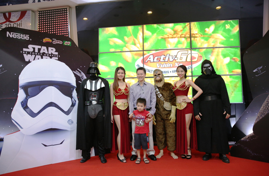2Bánh ngũ cốc ăn sáng Nestlé phiên bản Star Wars