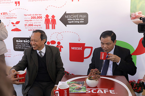 2NESCAFÉ PLAN nâng cao năng suất, chất lượng, giá trị gia tăng cho hạt cà phê VN
