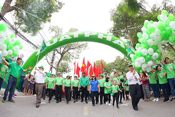 2Ngày hội Đi Bộ Vì Thế Hệ Việt Nam Năng Động 2018