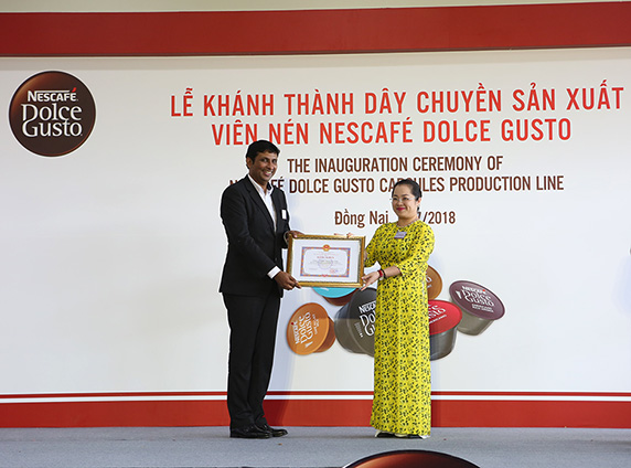 1Nestlé nhận bằng khen do Chủ tịch UBND tỉnh Đồng Nai ký tặng 2017