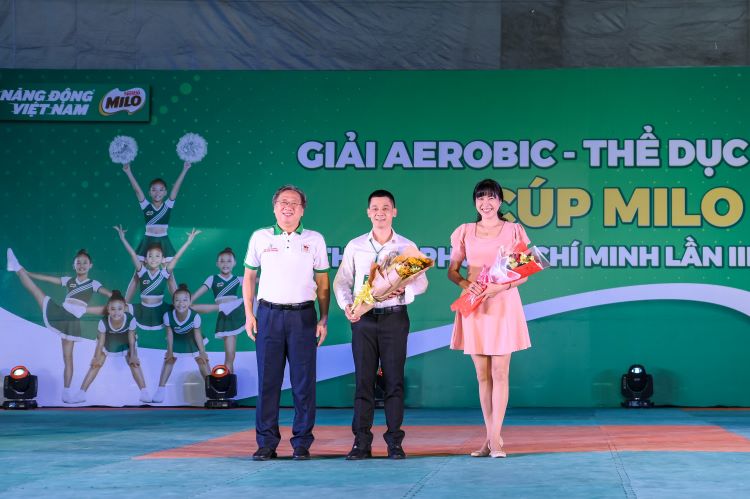 4Khai mạc giải Aerobic - Thể dục cổ động cúp Milo Tp.HCM lần III