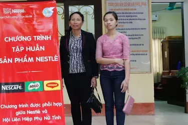 Chị Nest