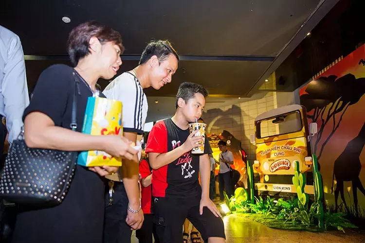 2Bánh ngũ cốc ăn sáng Nestlé Vua sư tử