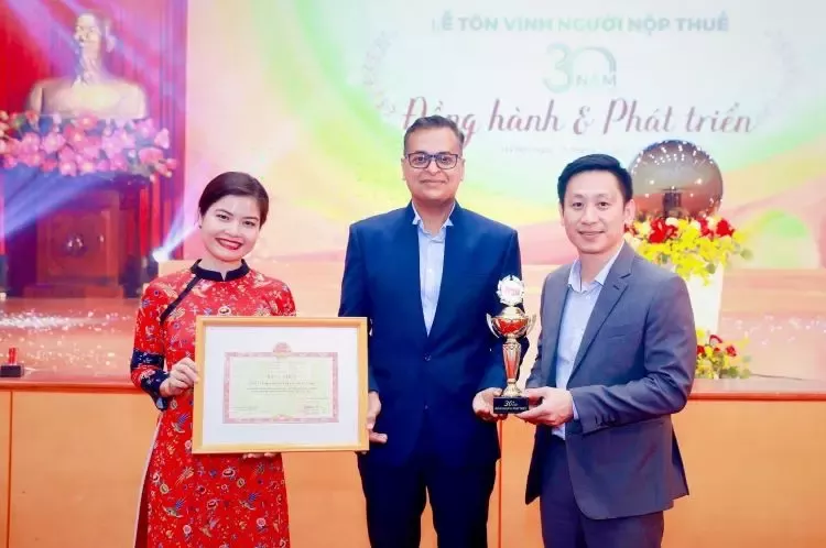 3Nestlé được Bộ Tài Chính vinh danh Top 30 đơn vị nộp thuế tiêu biểu