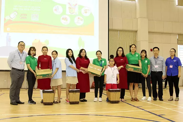 3Cam kết chống rác thải nhựa bảo vệ môi trường