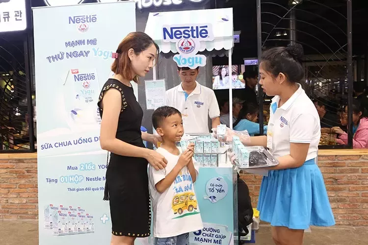 3Sữa chua uống dinh dưỡng Nestlé YOGU có chứa tổ yến