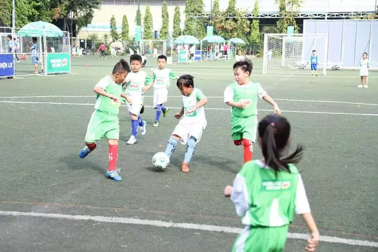 4Khai mạc Vòng chung kết Festival bóng đá học đường TpHCM 2018-2019