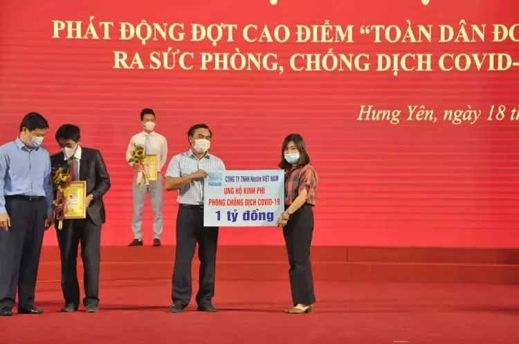 Nestlé Việt Nam ủng hộ Quỹ vắc-xin phòng chống Covid-19