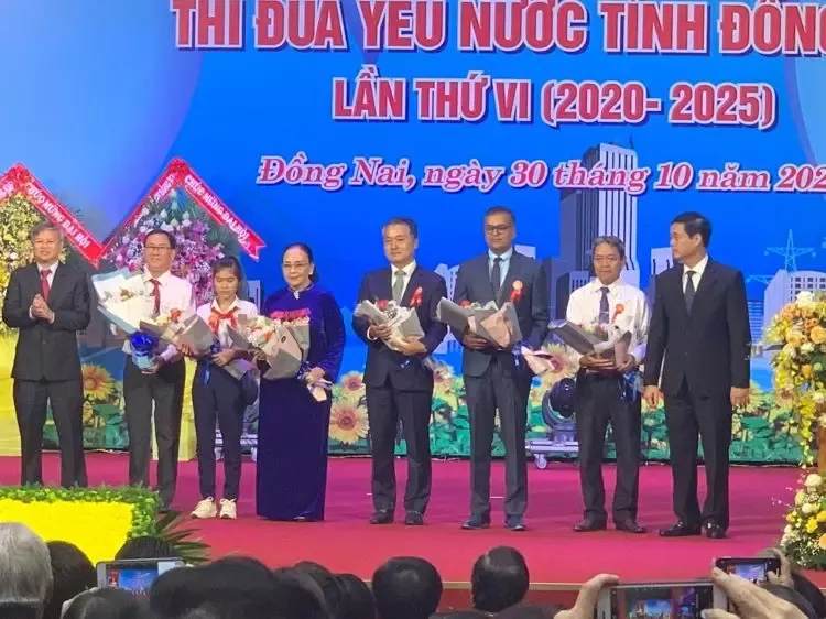 Nestlé Việt Nam vinh dự đón nhận bằng khen tại Đại hội Thi đua Yêu nước tỉnh Đồng Nai lần thứ VI